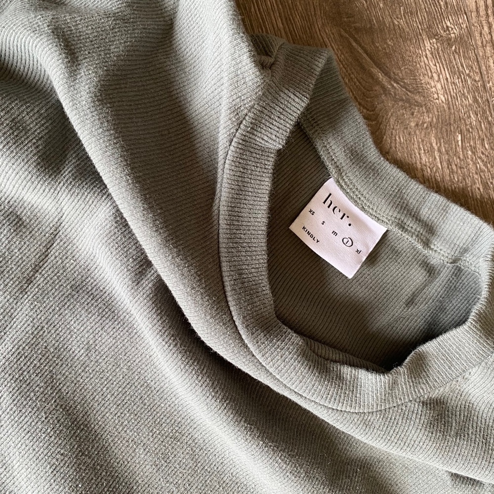 Her Size Large/XL Sea Green Ribbed Oversized Shirt and Biker Short Set